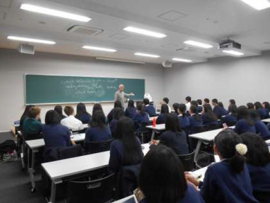 日吉ケ丘高等学校