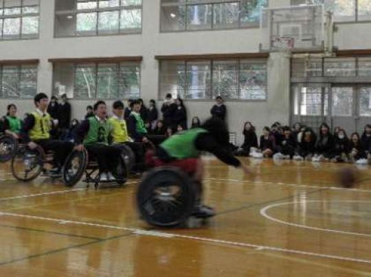日吉ケ丘高等学校