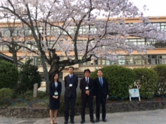 日吉ケ丘高等学校