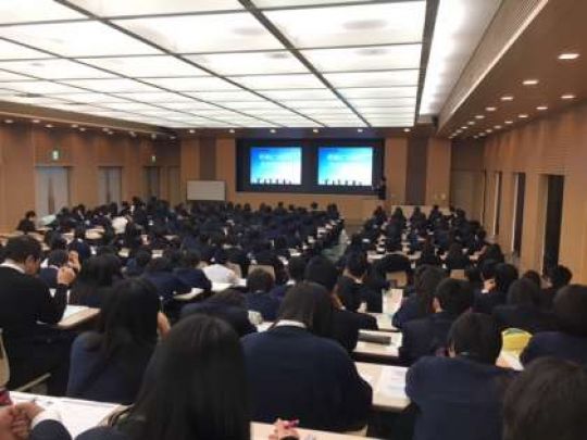 日吉ケ丘高等学校