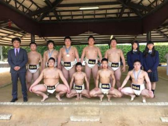 日吉ケ丘高等学校