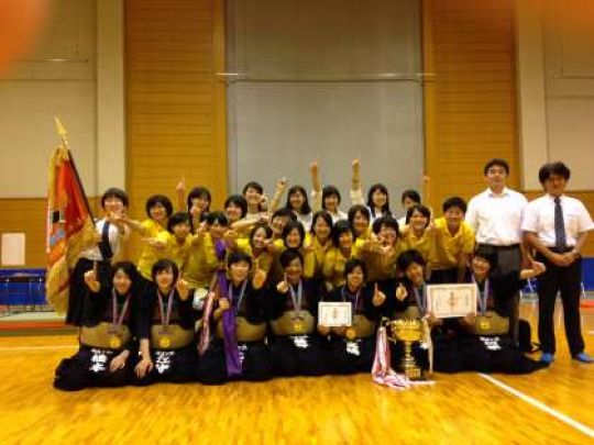 日吉ケ丘高等学校