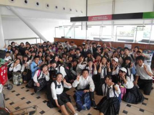日吉ケ丘高等学校