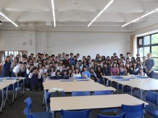 日吉ケ丘高等学校