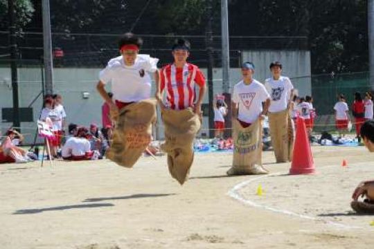 日吉ケ丘高等学校