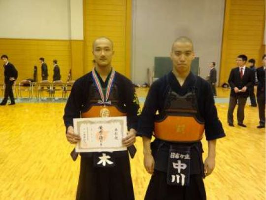 日吉ケ丘高等学校
