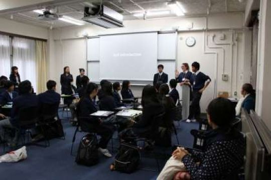 日吉ケ丘高等学校