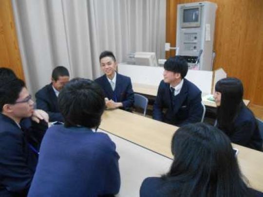 日吉ケ丘高等学校