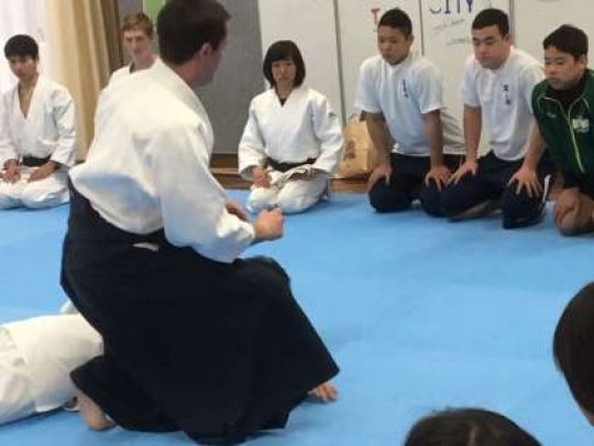 日吉ケ丘高等学校