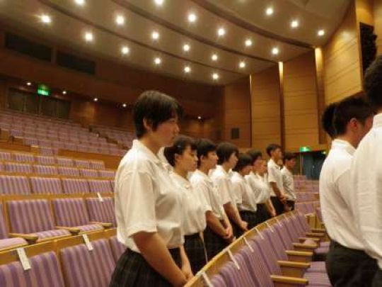 日吉ケ丘高等学校