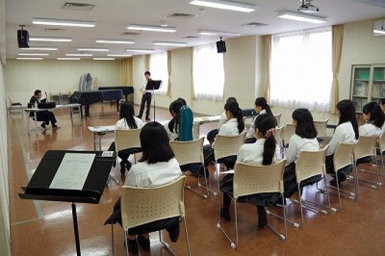 京都堀川音楽高等学校