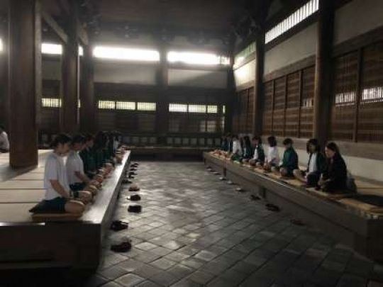 日吉ケ丘高等学校