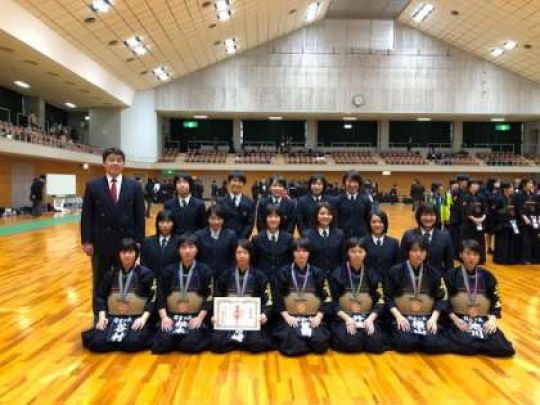 日吉ケ丘高等学校