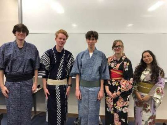 日吉ケ丘高等学校