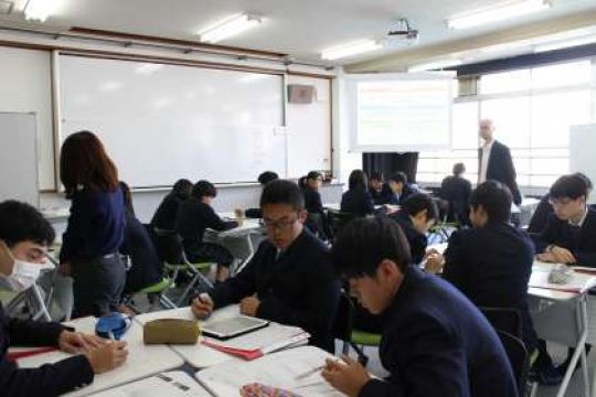 塔南高等学校