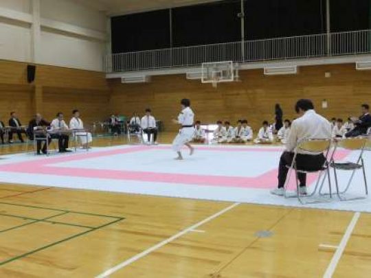 日吉ケ丘高等学校