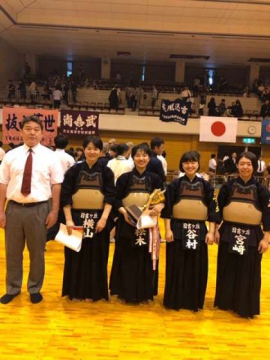 日吉ケ丘高等学校