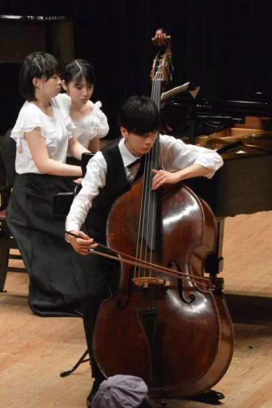 京都堀川音楽高等学校