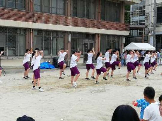 日吉ケ丘高等学校