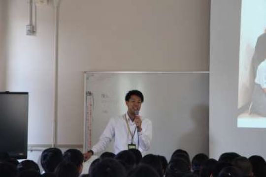 日吉ケ丘高等学校