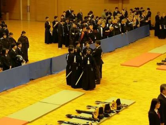 日吉ケ丘高等学校