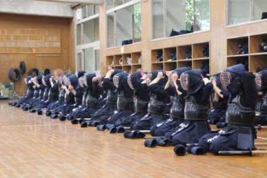 日吉ケ丘高等学校