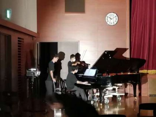京都堀川音楽高等学校