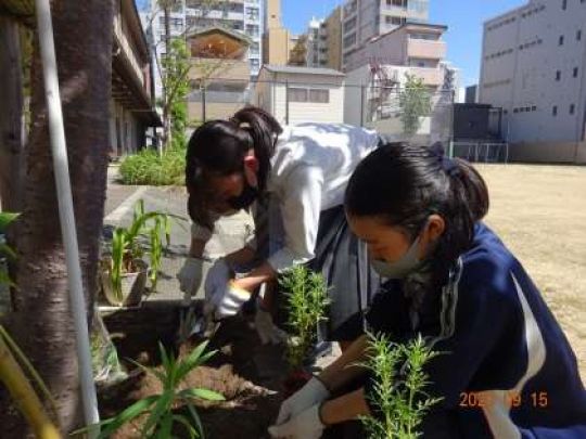 京都堀川音楽高等学校
