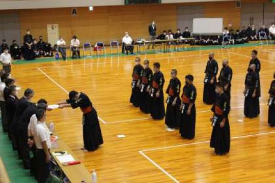 日吉ケ丘高等学校