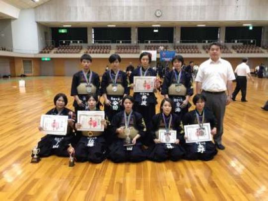 日吉ケ丘高等学校