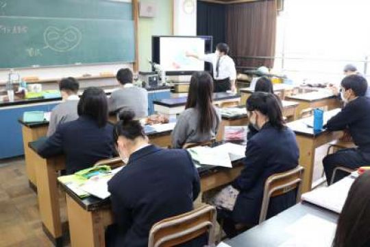 塔南高等学校