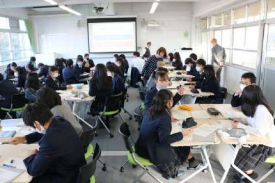 塔南高等学校