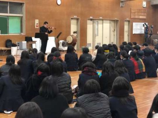 日吉ケ丘高等学校