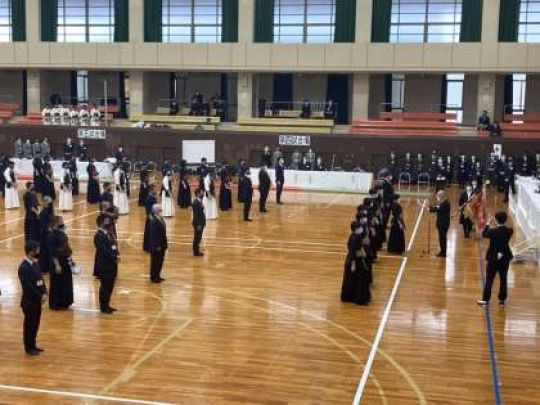 日吉ケ丘高等学校