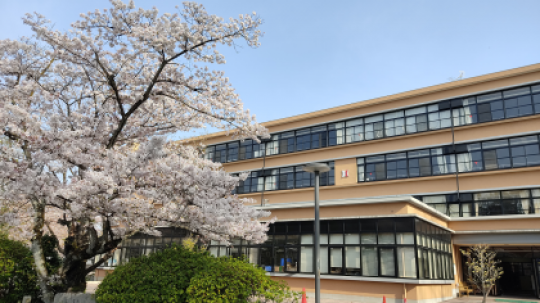 日吉ケ丘高等学校