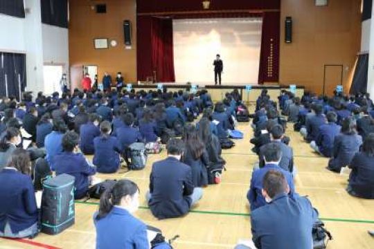 塔南高等学校