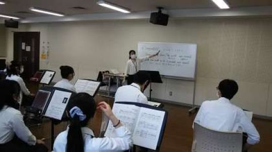 京都堀川音楽高等学校