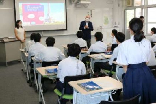 塔南高等学校