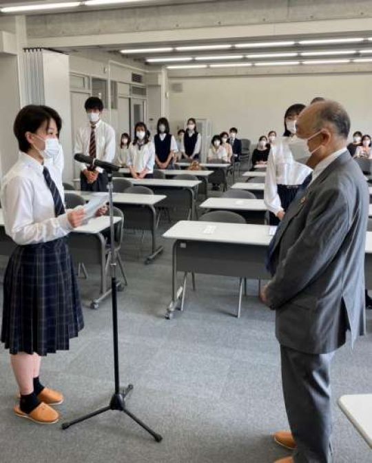 日吉ケ丘高等学校