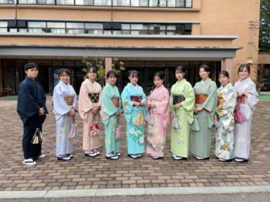 日吉ケ丘高等学校