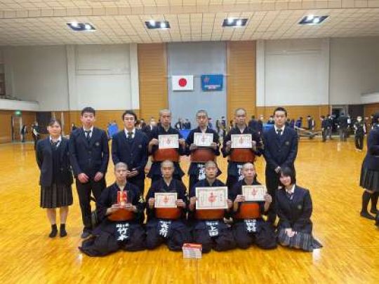 日吉ケ丘高等学校