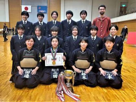 日吉ケ丘高等学校
