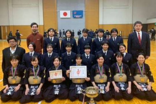 日吉ケ丘高等学校