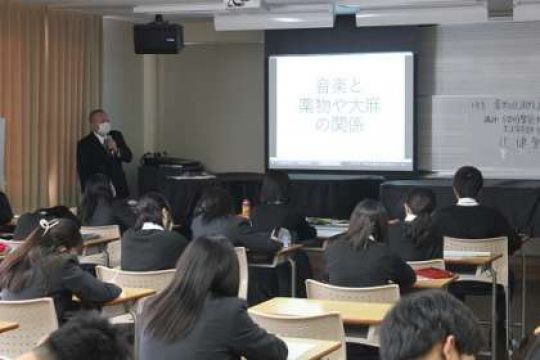 京都堀川音楽高等学校