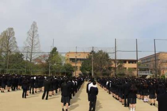 日吉ケ丘高等学校