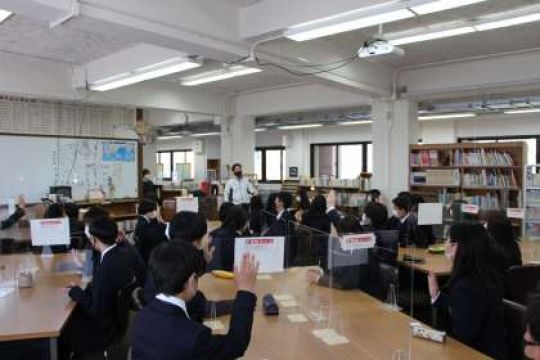 日吉ケ丘高等学校