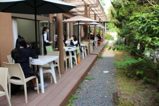 日吉ケ丘高等学校