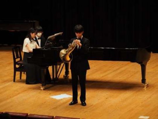 京都堀川音楽高等学校