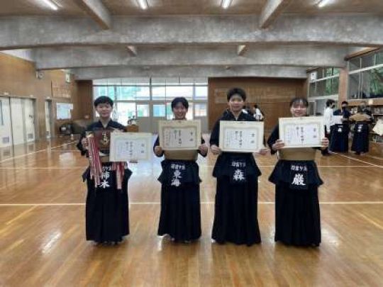 日吉ケ丘高等学校
