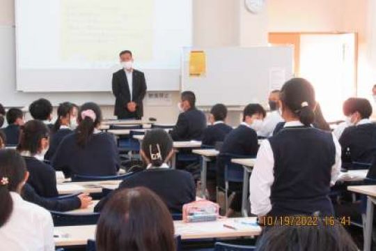 日吉ケ丘高等学校
